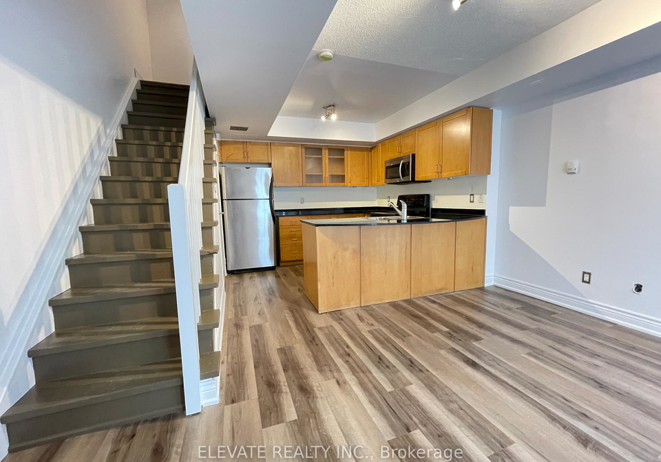 42-western-battery-road-toronto-ontario-c13248760