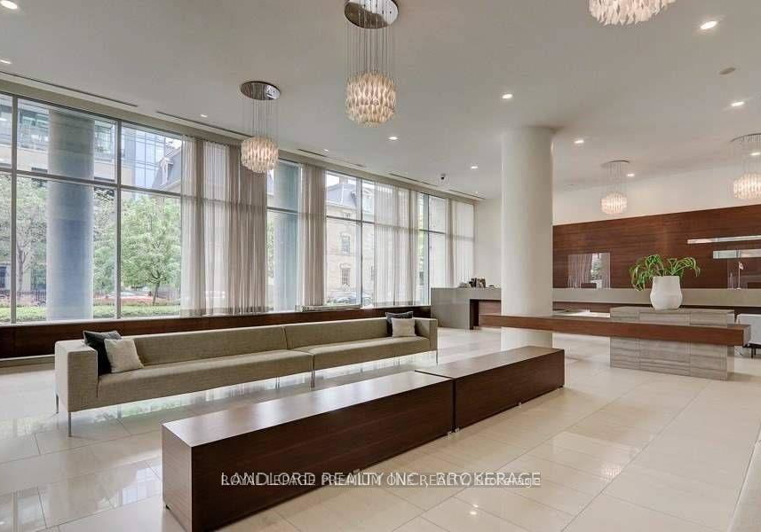 112-george-street-toronto-ontario-c13248774