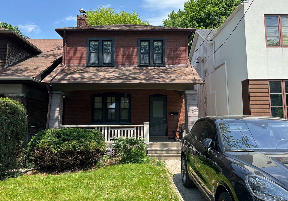 88-manor-road-e-toronto-ontario-c13249002