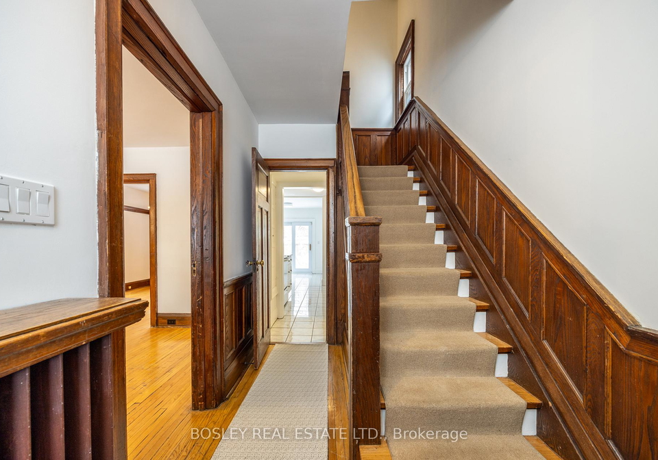 88-manor-road-e-toronto-ontario-c13249002