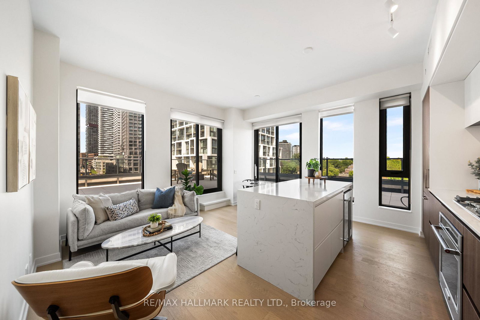 1-hillsdale-avenue-w-toronto-ontario-c13249082