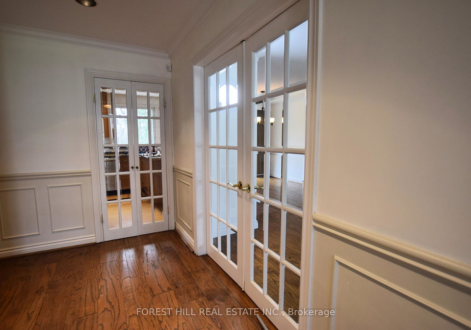 221-park-home-avenue-toronto-ontario-c13249308
