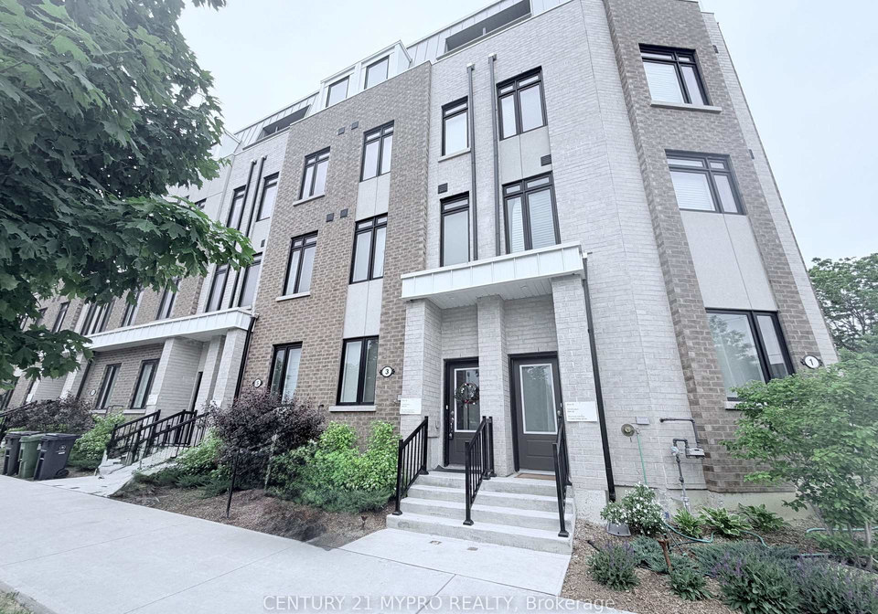 3-case-ootes-drive-north-york-ontario-c13249586