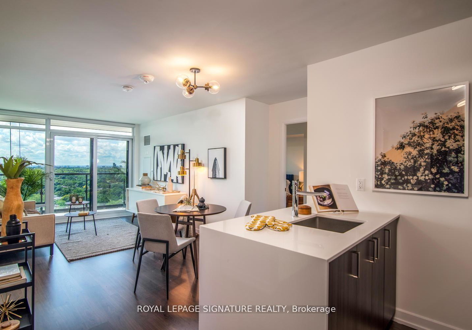 18-erskine-avenue-toronto-ontario-c13249616