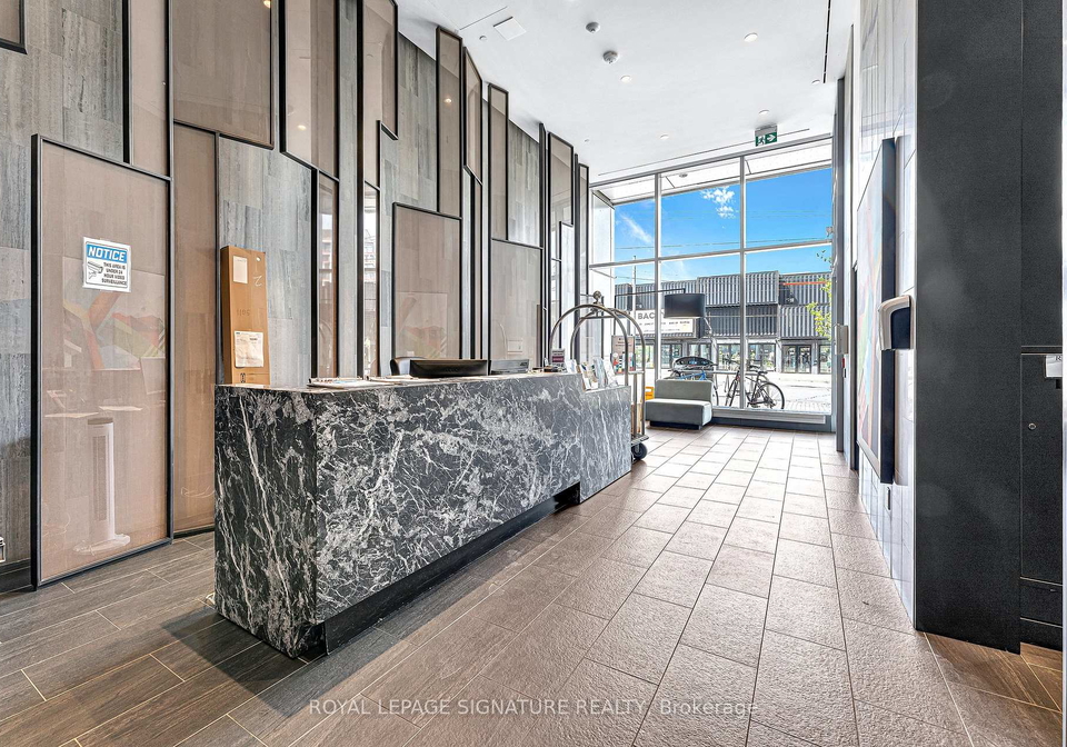 27-bathurst-street-toronto-ontario-c13250058