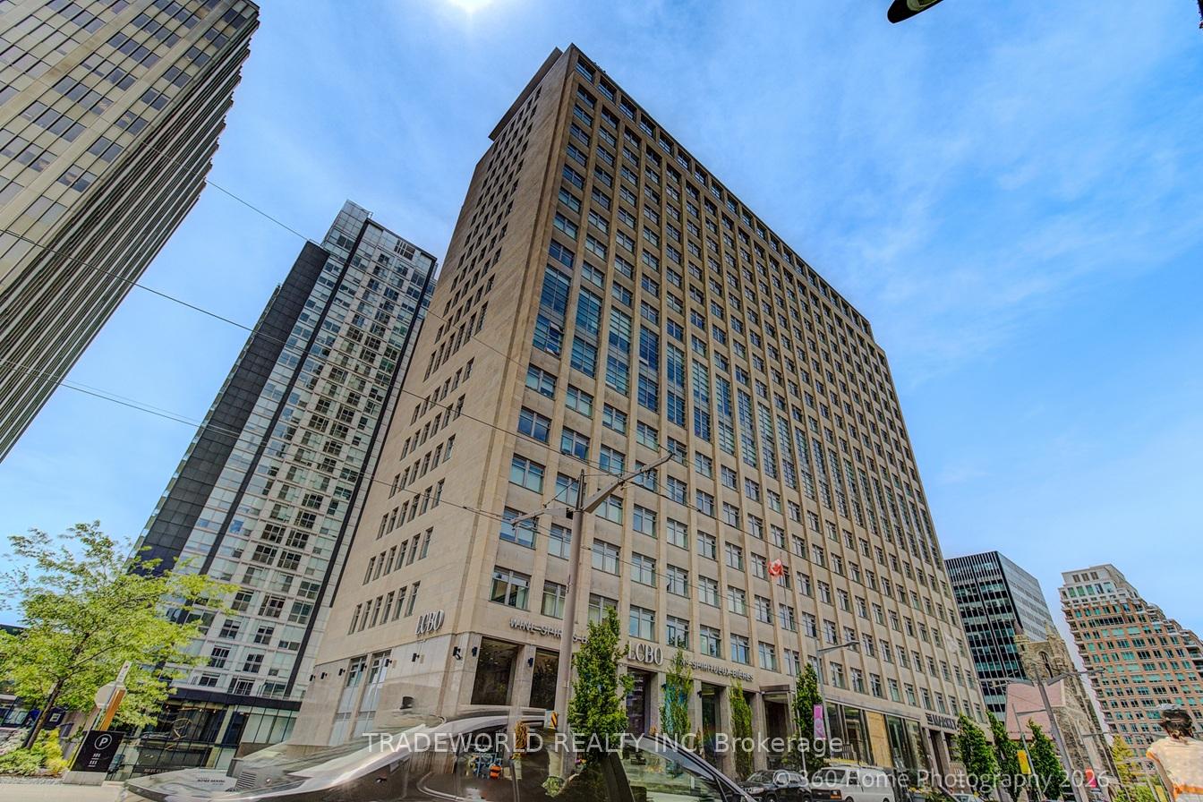 111-st-clair-avenue-w-toronto-ontario-c13251526
