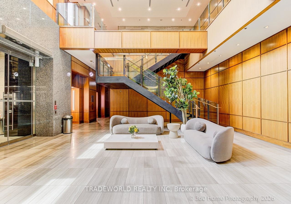 111-st-clair-avenue-w-toronto-ontario-c13251526