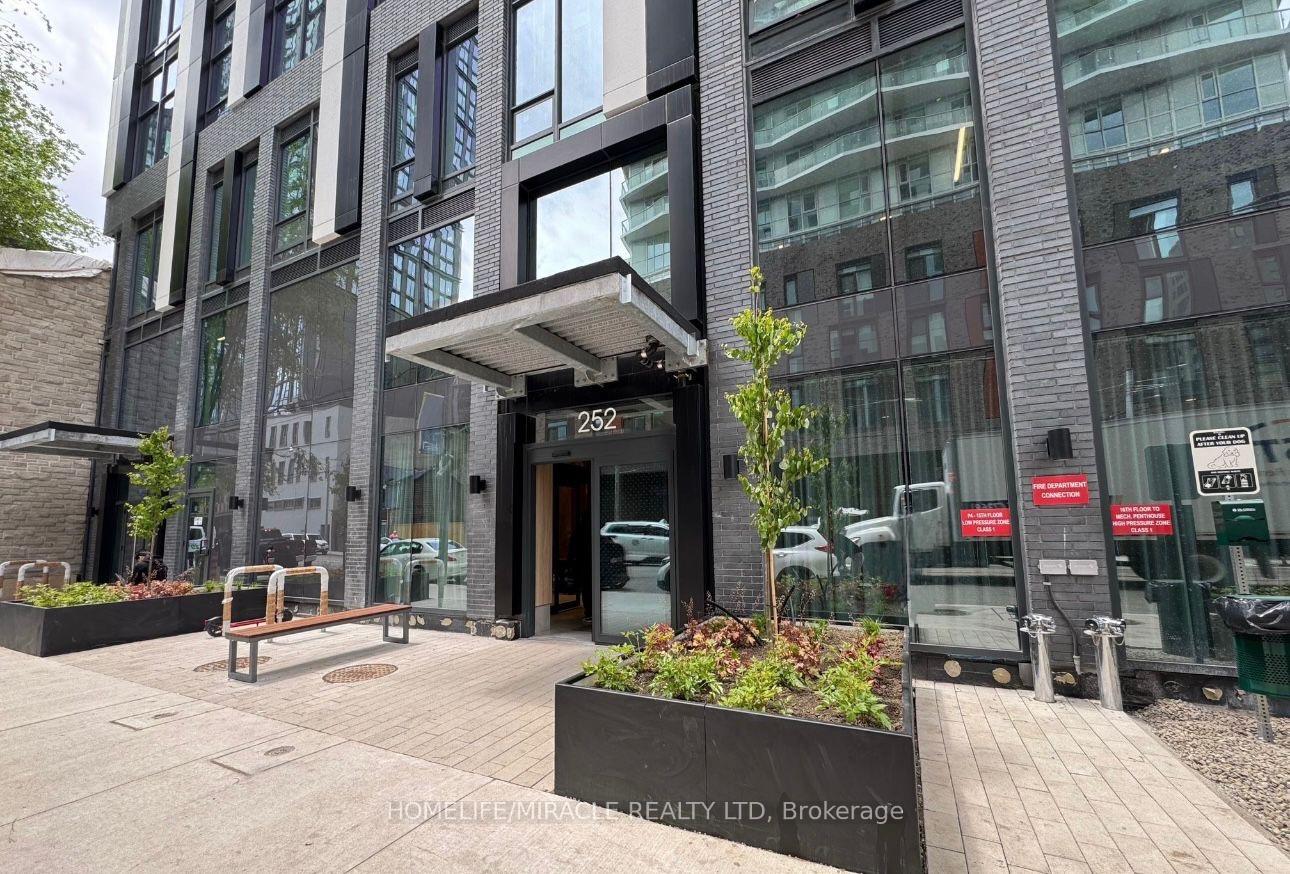 252-church-street-toronto-ontario-c13251680