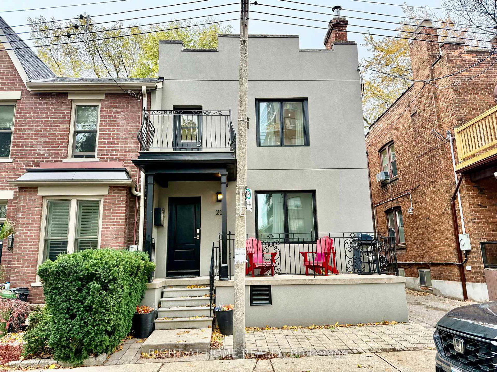 25-hillsboro-avenue-toronto-ontario-c13254384