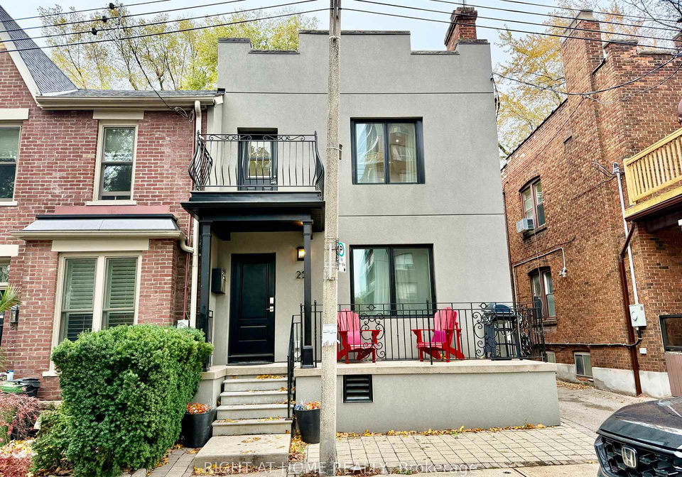 25-hillsboro-avenue-toronto-ontario-c13254384
