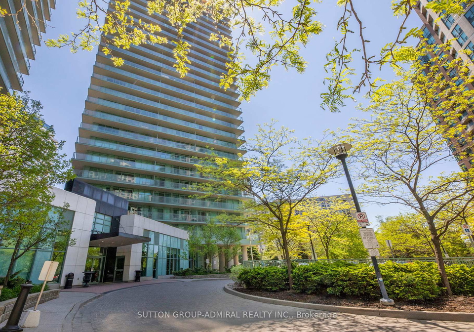 5500-yonge-street-toronto-ontario-c13256574