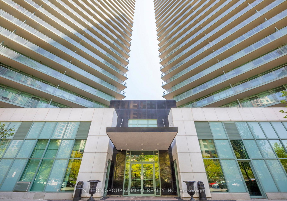 5500-yonge-street-toronto-ontario-c13256574
