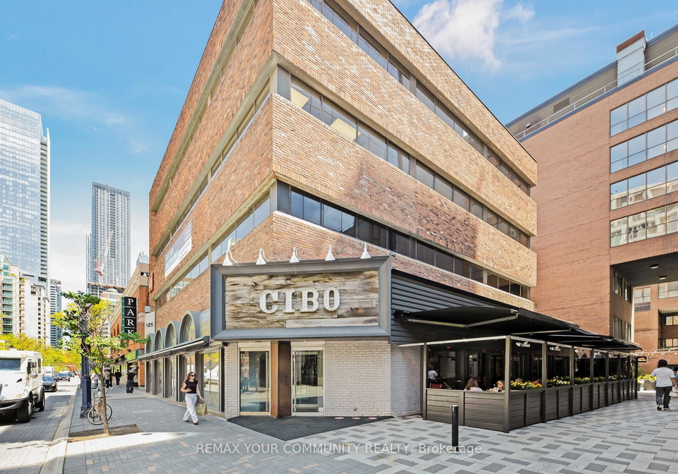 155-yorkville-avenue-toronto-ontario-c13256686