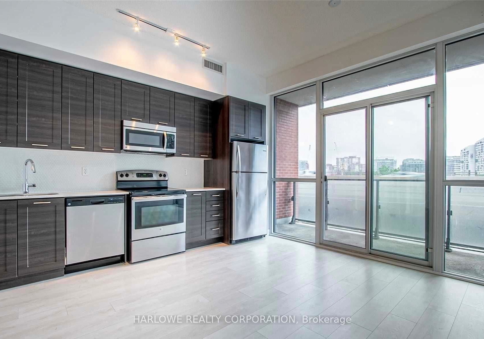 50-bruyeres-mews-toronto-ontario-c13257840