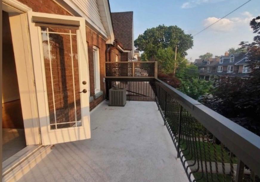 331-st-clarens-avenue-toronto-ontario-c13258970