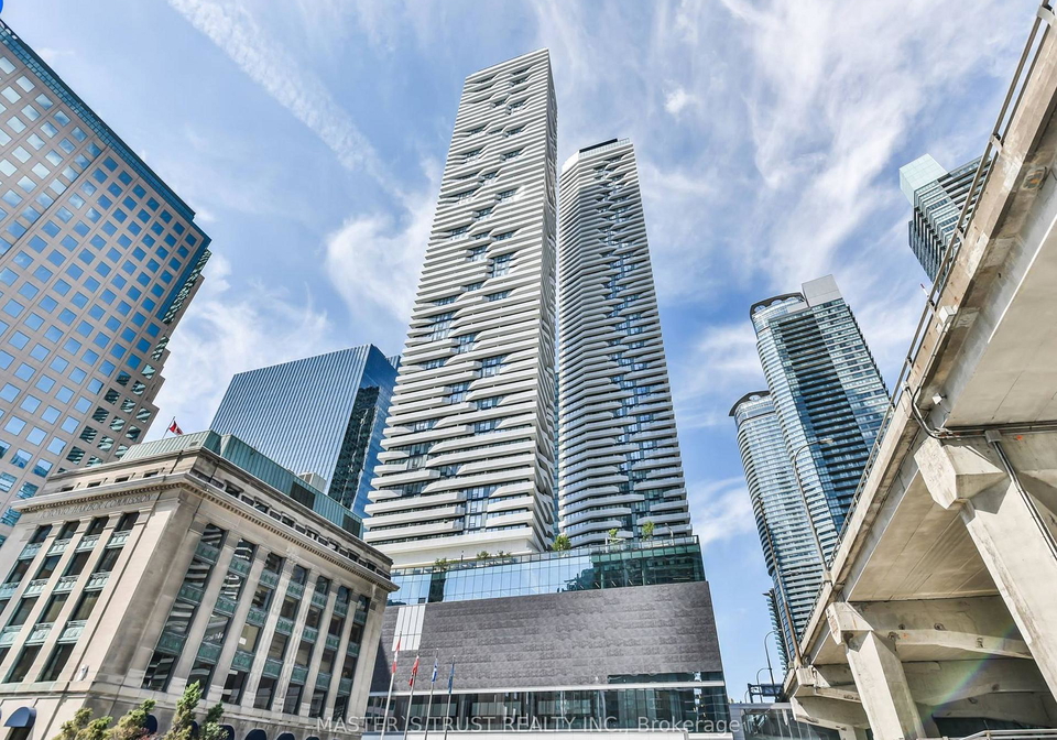 88-harbour-street-toronto-ontario-c13259430
