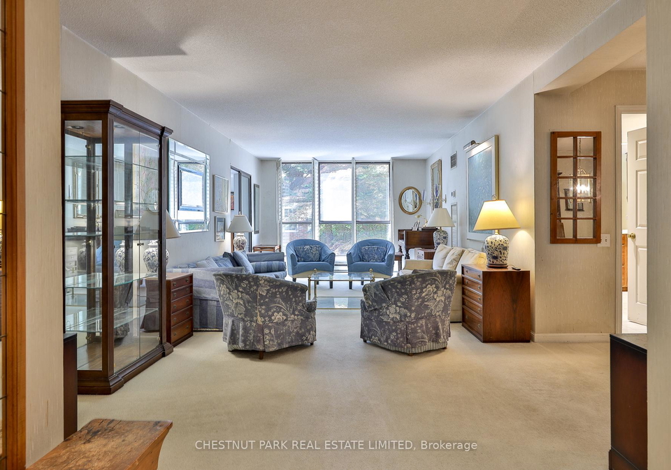 2900-yonge-street-toronto-ontario-c13259444