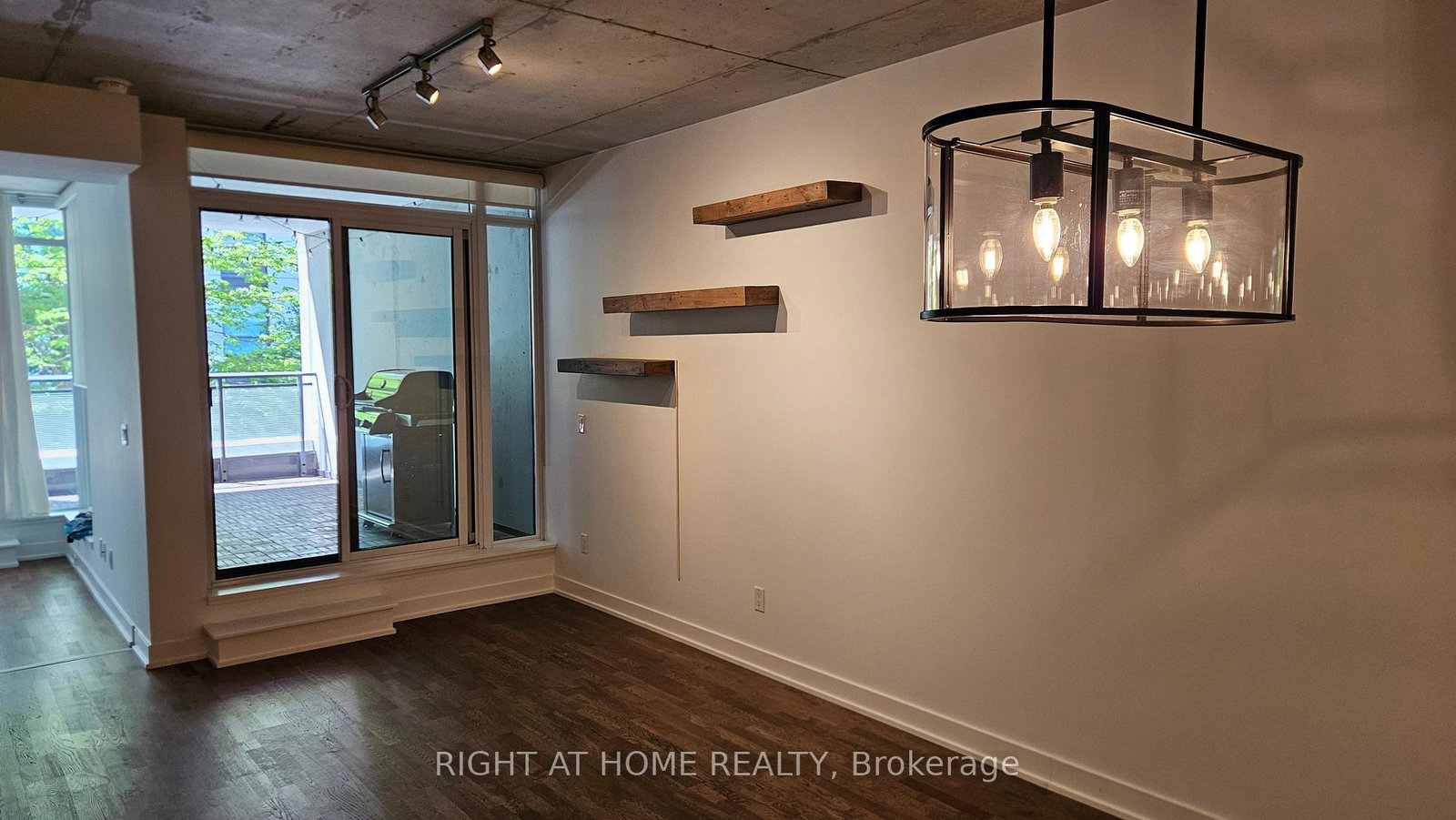 20-gladstone-avenue-toronto-ontario-c13260596