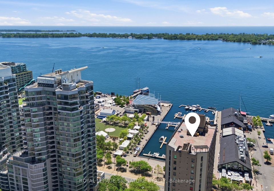 250-queens-quay-w-toronto-ontario-c13264182