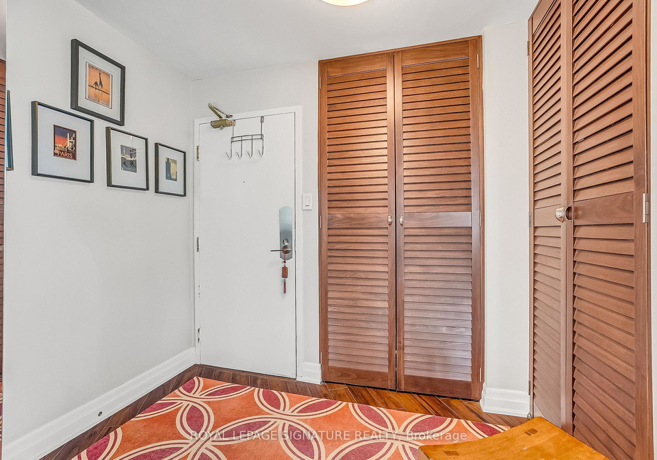 250-queens-quay-w-toronto-ontario-c13264182