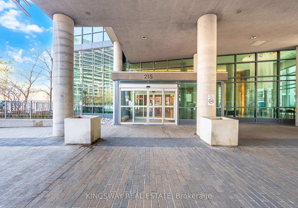 215-fort-york-boulevard-toronto-ontario-c13264308