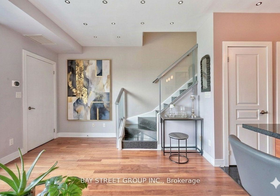 1-avondale-avenue-north-york-ontario-c13265600