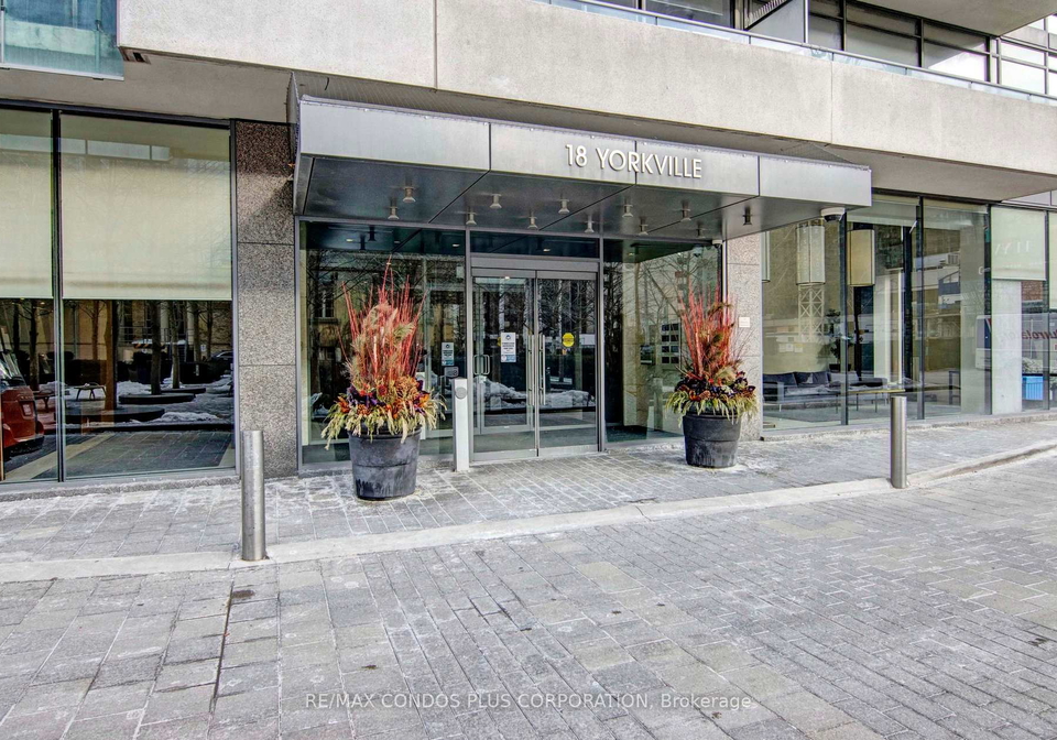 18-yorkville-avenue-toronto-ontario-c13275240