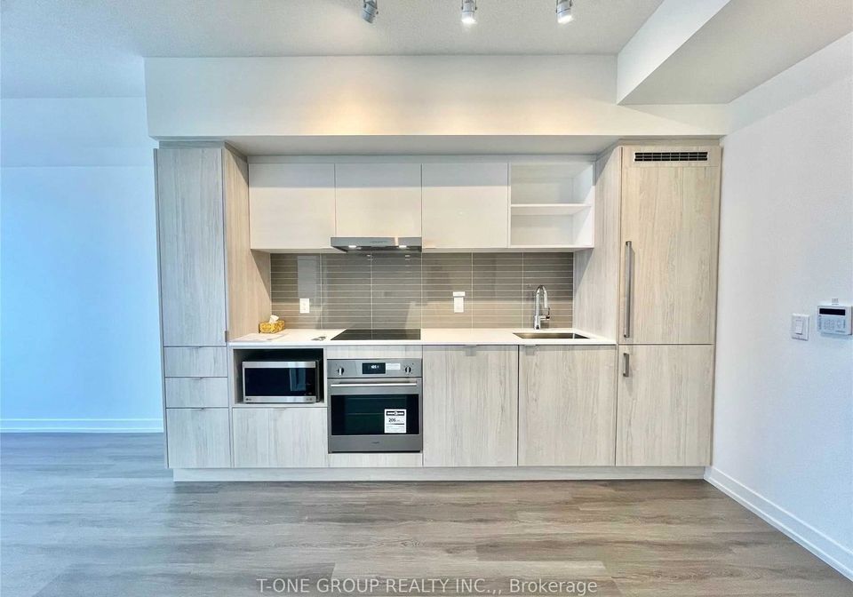 138-downes-street-toronto-ontario-c13321754