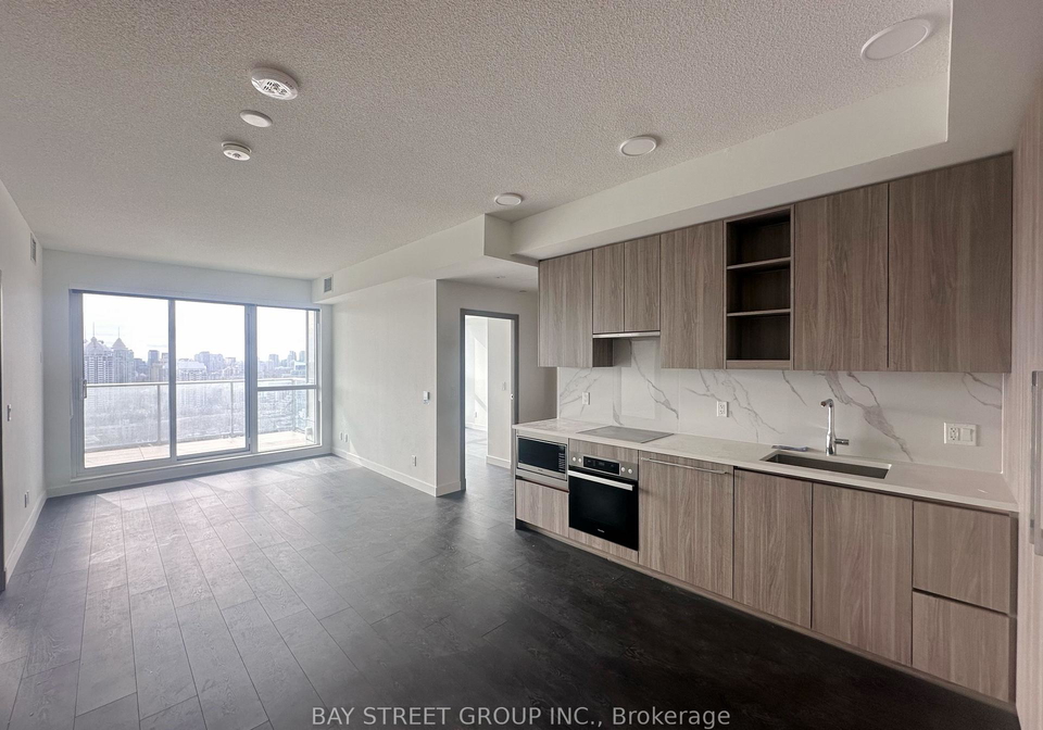 27-mcmahon-drive-north-york-ontario-c13330532
