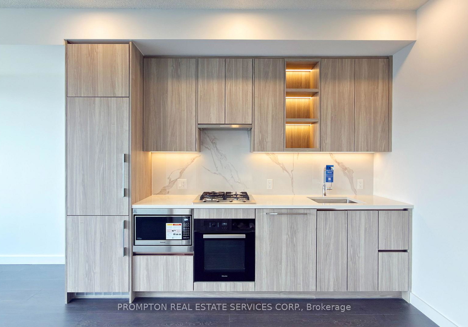 68-esther-shiner-boulevard-north-york-ontario-c13348236