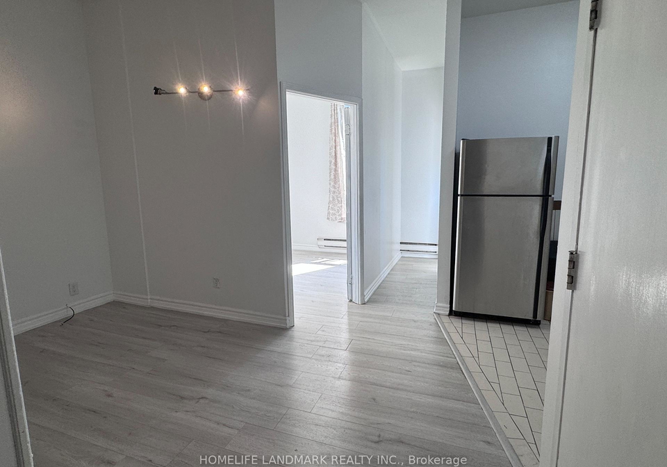 450-spadina-avenue-toronto-ontario-c13410106