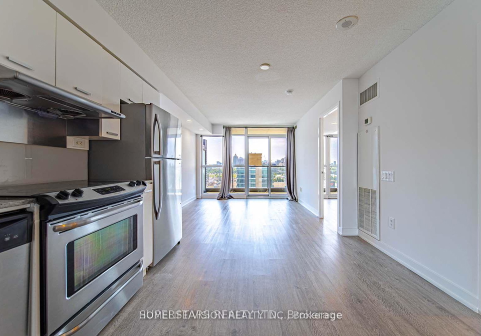 33-singer-court-north-york-ontario-c13410116
