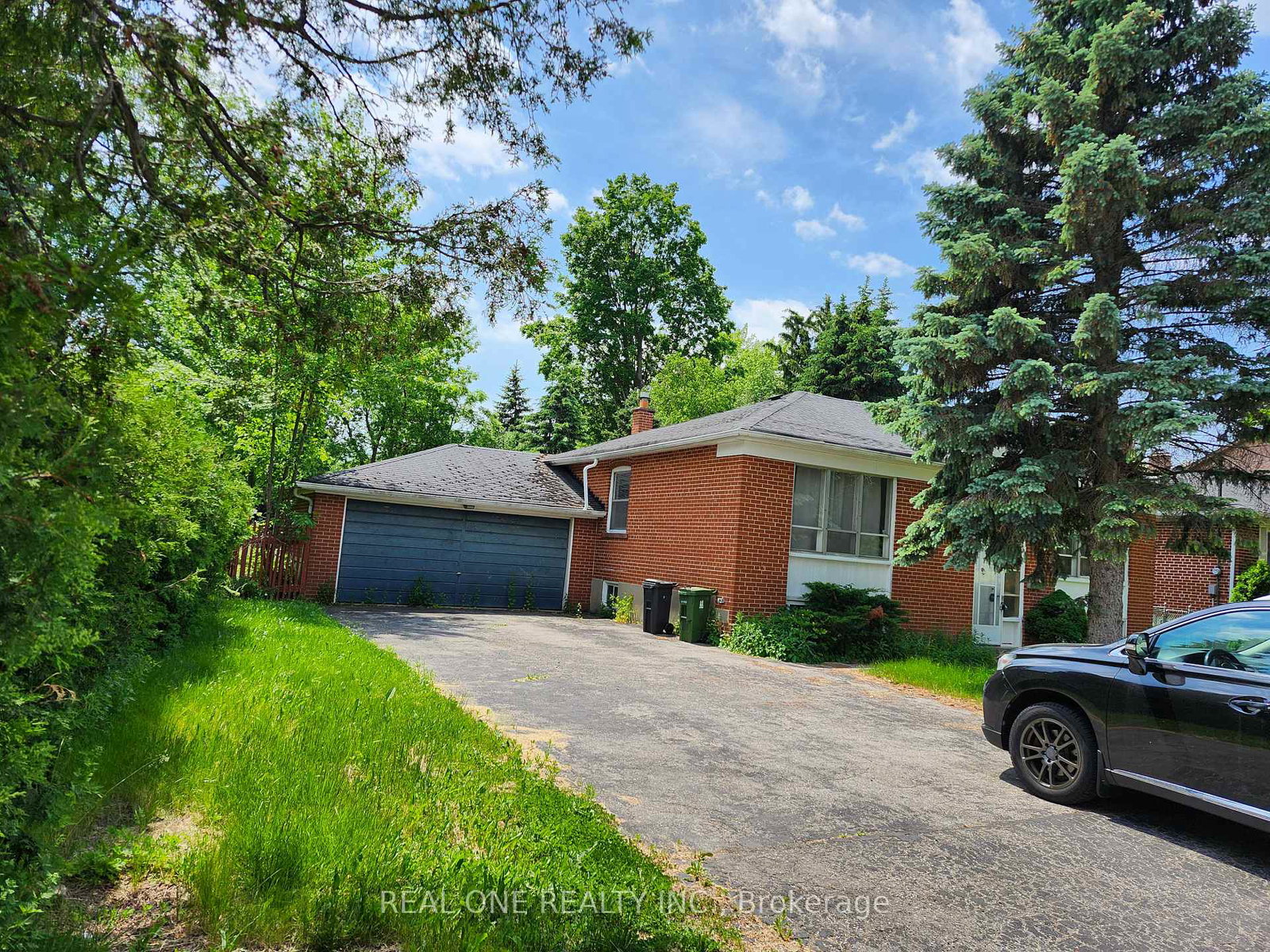 33-urbandale-avenue-north-york-ontario-c13410232