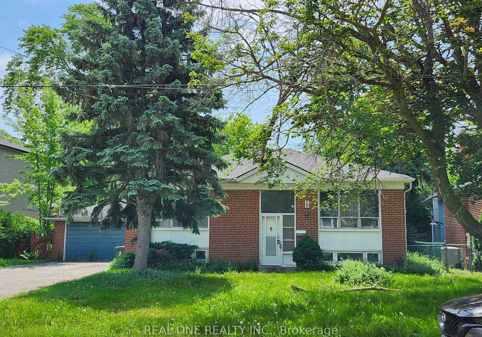 33-urbandale-avenue-north-york-ontario-c13410232