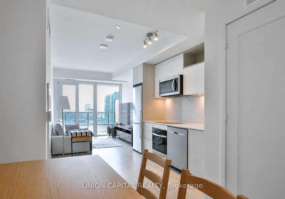 70-princess-street-toronto-ontario-c13410300