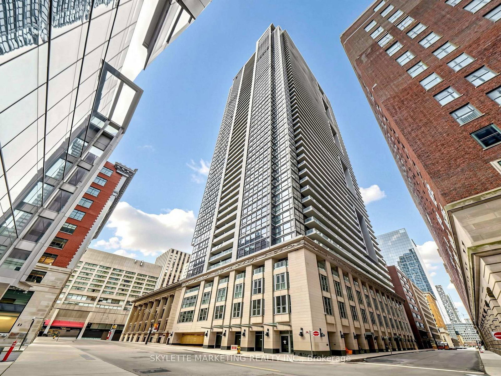70-temperance-street-toronto-ontario-c13410396