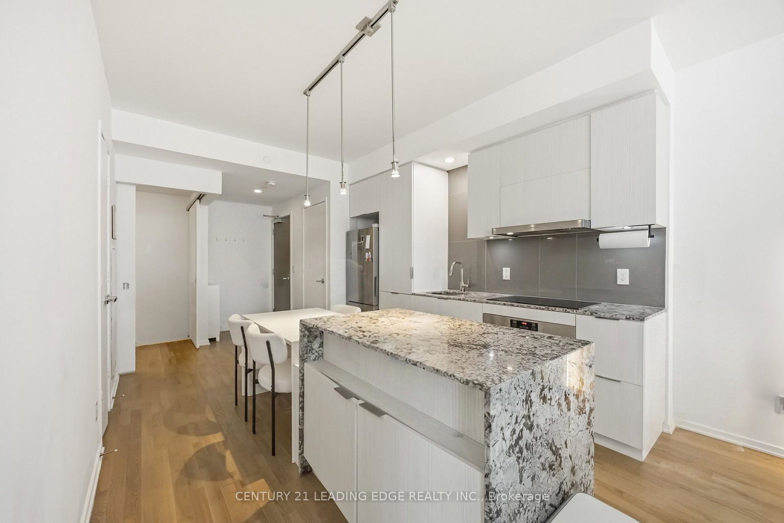 1-bloor-street-e-toronto-ontario-c13410416