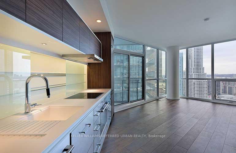 45-charles-street-e-toronto-ontario-c13410898
