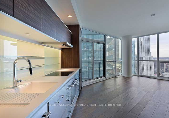 45-charles-street-e-toronto-ontario-c13410898
