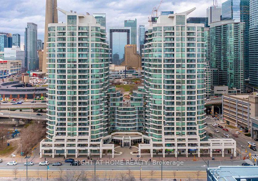 228-queens-quay-w-toronto-ontario-c13411010