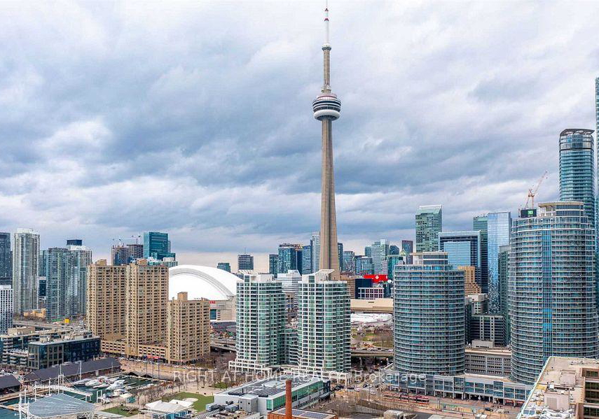228-queens-quay-w-toronto-ontario-c13411010