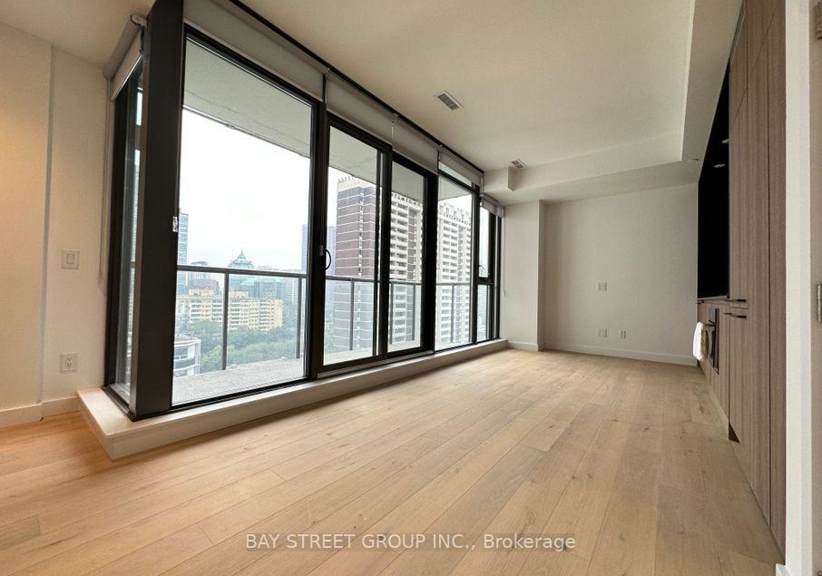 81-wellesley-street-e-toronto-ontario-c13411022