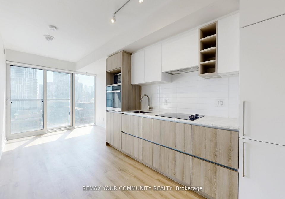 319-jarvis-street-e-toronto-ontario-c13411028