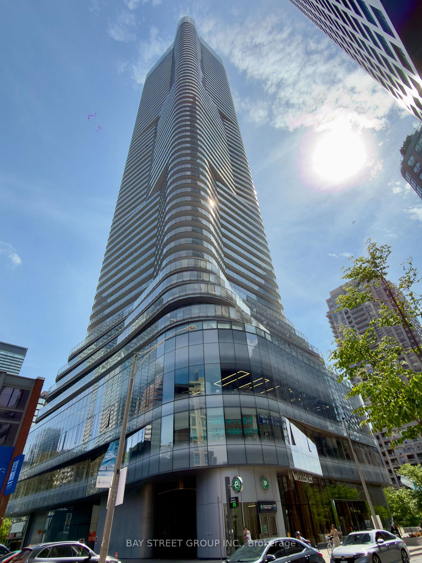 11-wellesley-street-toronto-ontario-c13411034