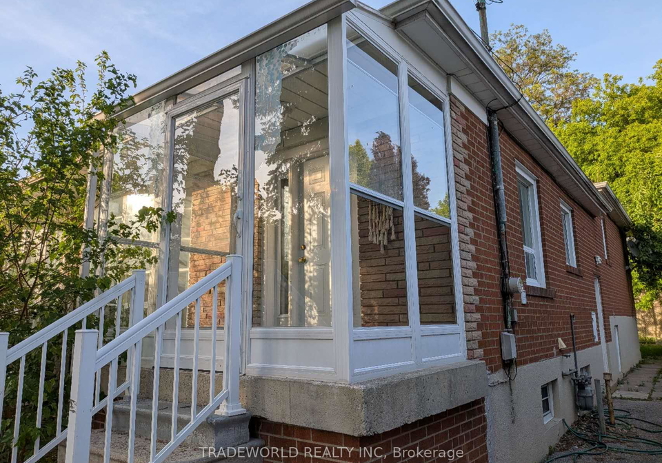 25-linelle-street-toronto-ontario-c13411044