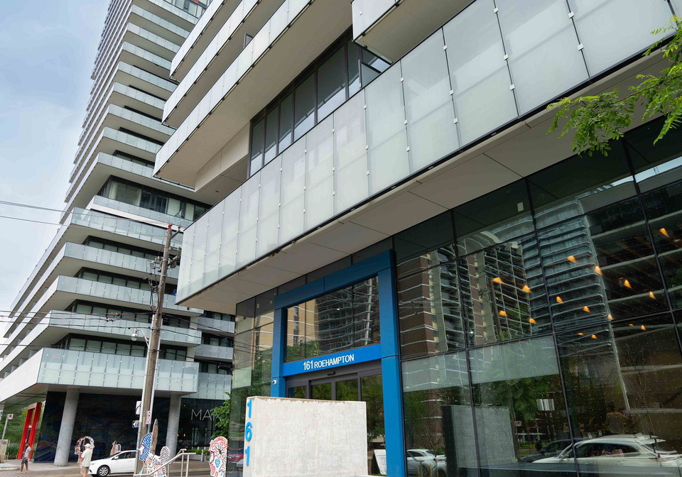 161-roehampton-avenue-toronto-ontario-c13411060