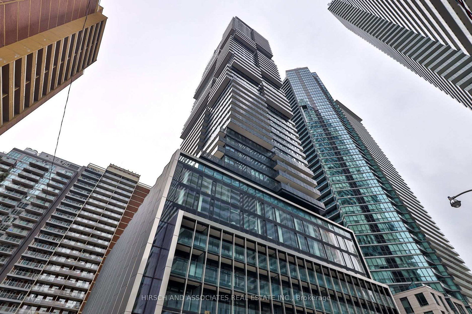 55-charles-street-e-toronto-ontario-c13411256