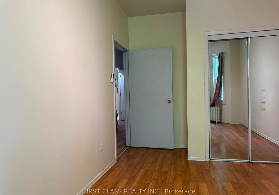 366-lippincott-street-toronto-ontario-c13411434