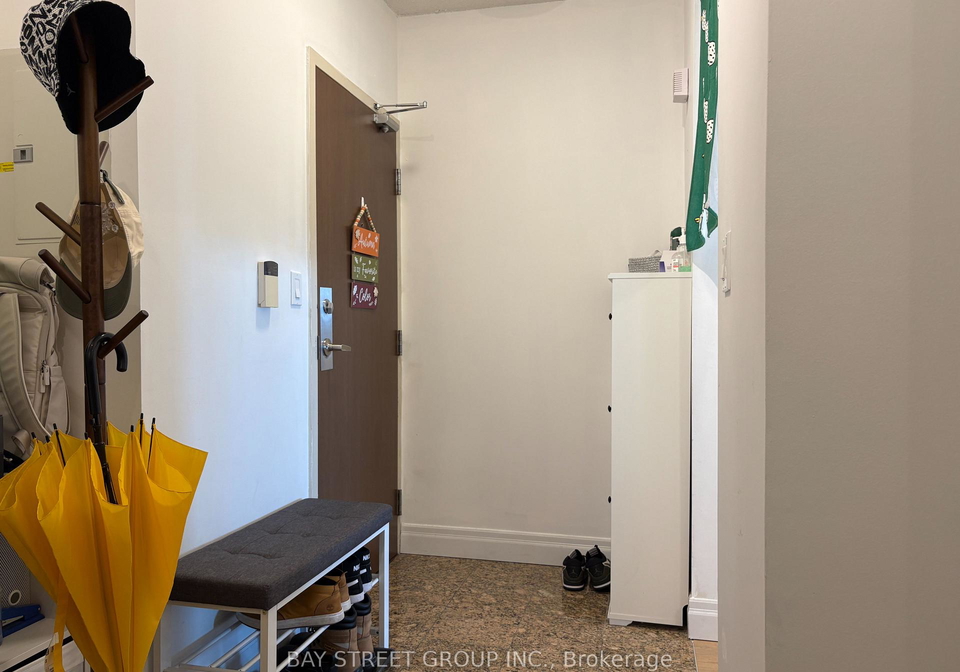 35-mariner-terrace-toronto-ontario-c13411440