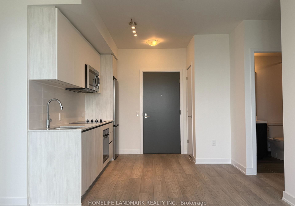 5858-yonge-street-toronto-ontario-c13411466